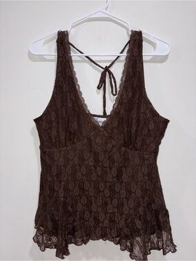 No Boundaries Brown Lace V-Neck Tie-Back Camisole